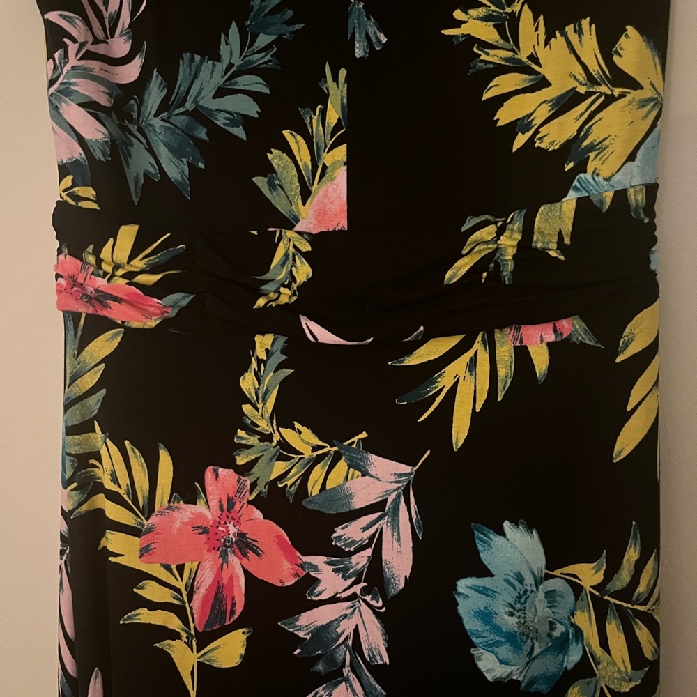 Floral Maxi Dress - Picture 3 of 7